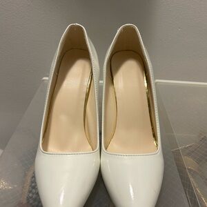 Elegant White Women's Pumps